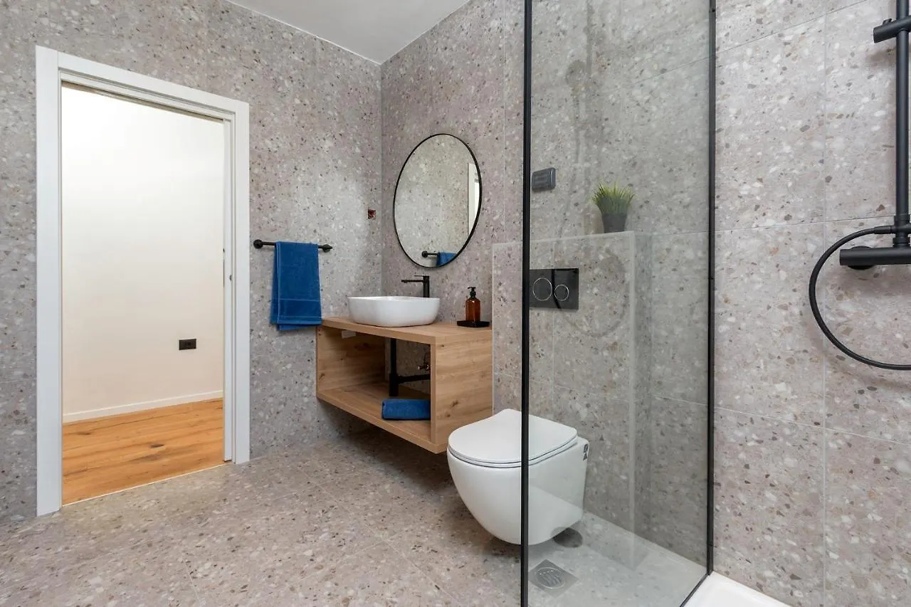 Villa San Zusto, 1600 M2 Plot Area, Heated Pool With Hydromassage Zone Galižana